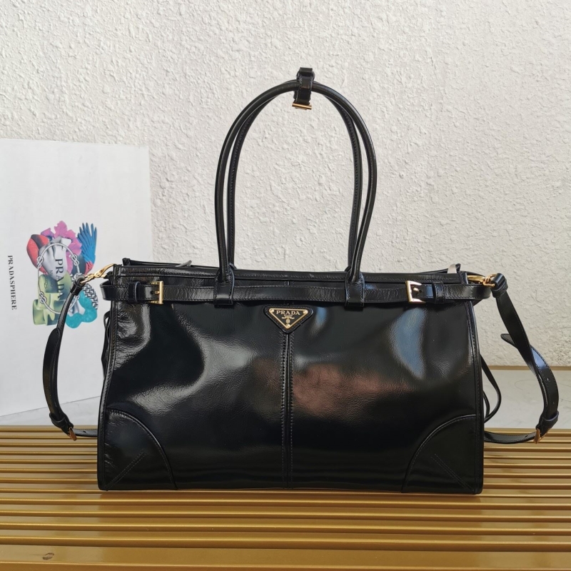 Pra*a top handle bags